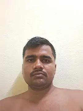 Snapshot of DesiVideo00 chatting on October 15, 2025, 4:04 pm DesiVideo00 online show from October 15, 2025, 4:04 pm