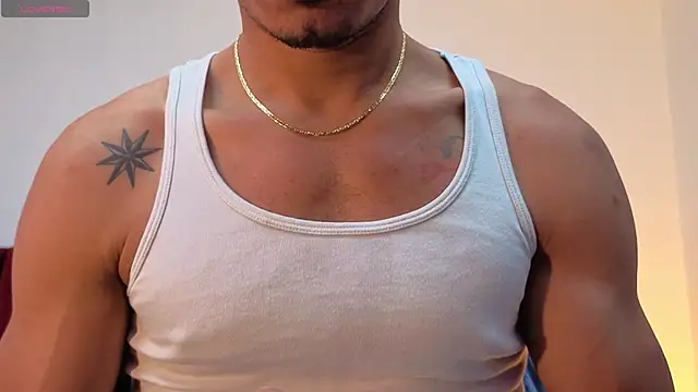 DaamonSlader  online show from November 7, 2025, 8:13 pm