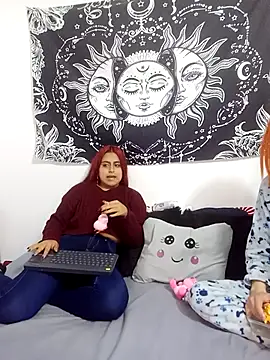 abby n emily online show from November 27, 2025, 12:27 pm