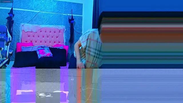Jessyferrary online show from October 16, 2025, 3:48 am