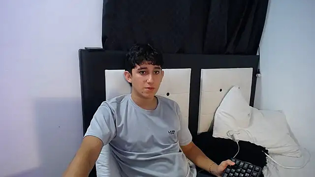 Dravith Valery online show from February 17, 2026, 4:54 am