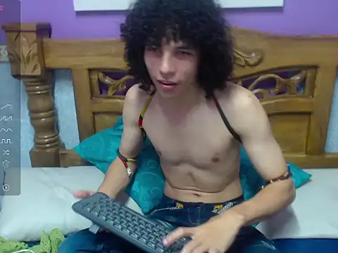 Mike Miiller  online show from October 23, 2025, 6:39 pm