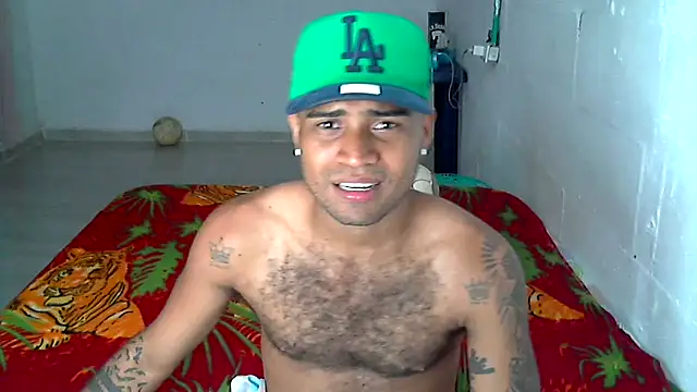 AXionX online show from April 7, 2026, 9:11 am