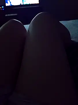 Snapshot of Taradinha_pelosogro chatting on October 26, 2025, 10:43 pm Taradinha pelosogro online show from October 26, 2025, 10:43 pm