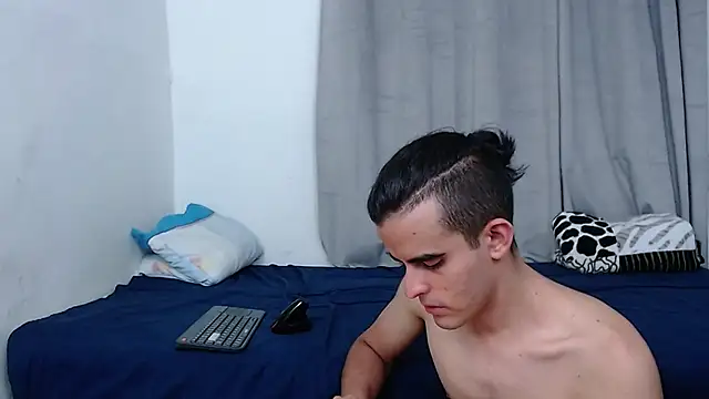 porn show69 online show from October 27, 2025, 11:38 pm