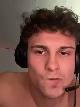 Snapshot of Namless0606 chatting on October 17, 2025, 11:34 am Namless0606 online show from October 17, 2025, 11:34 am