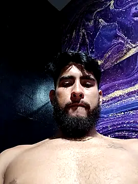 Snapshot of beard_black chatting on October 15, 2025, 3:16 am beard black online show from October 15, 2025, 3:16 am