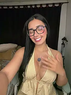 MiaSofia   online show from July 22, 2026, 4:47 am