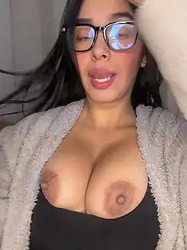 MiaSofia   online show from December 21, 2025, 6:37 am