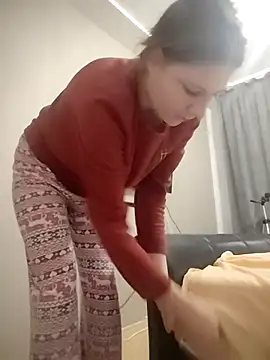 SandyCassie online show from November 14, 2025, 5:44 am