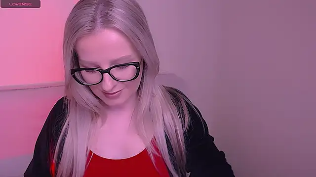 AllaLeomz online show from November 15, 2025, 7:56 am