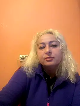 LunaStar3355 online show from October 22, 2025, 11:20 am