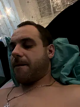 AndyLynn online show from December 19, 2025, 6:32 pm