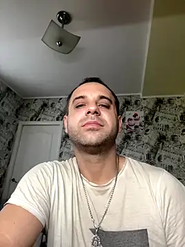 AndyLynn online show from November 8, 2025, 6:17 am