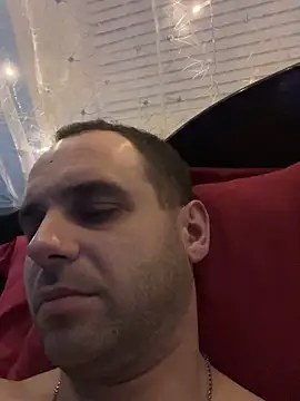 AndyLynn online show from December 1, 2025, 5:36 pm