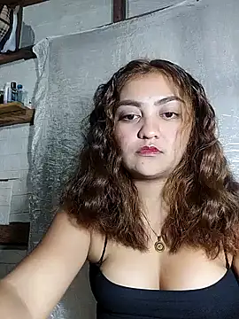 Hotlove04 online show from October 15, 2025, 12:46 pm