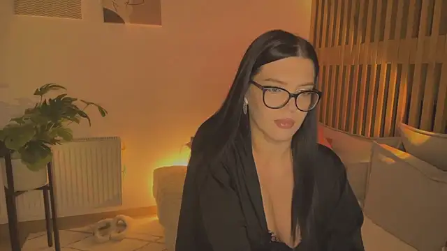 heymollyshy online show from October 21, 2025, 1:54 pm