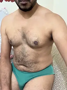 Handsome8677 online show from November 13, 2025, 9:13 am