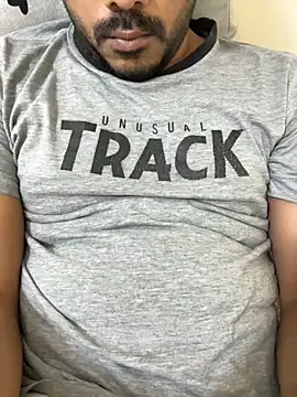 Handsome8677 online show from December 2, 2025, 7:37 pm