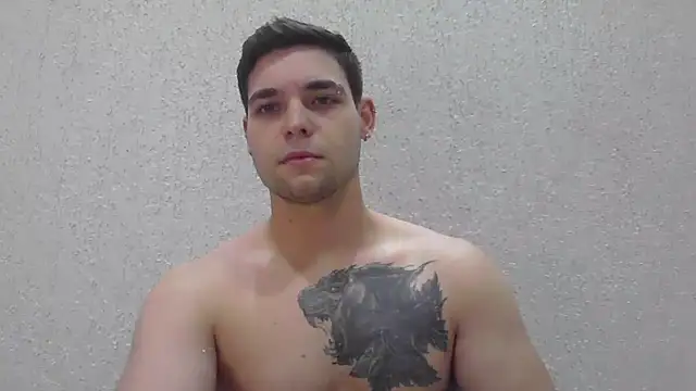 Zure-xxx online show from June 2, 2026, 1:05 am