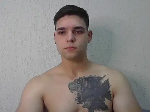 Zure-xxx online show from January 8, 2026, 6:03 pm