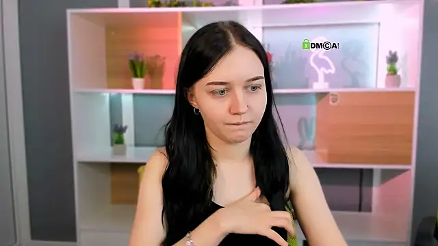 miki ti online show from February 25, 2026, 8:25 am