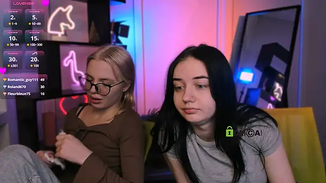 miki ti online show from December 19, 2025, 11:51 pm