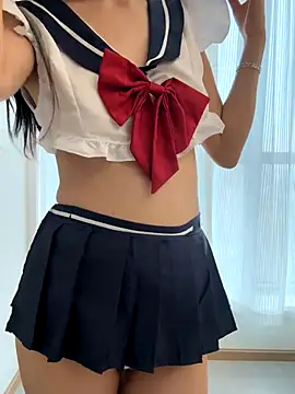 lsevenlll online show from November 16, 2025, 7:35 am