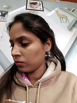 Anshika1431 online show from November 25, 2025, 4:24 am