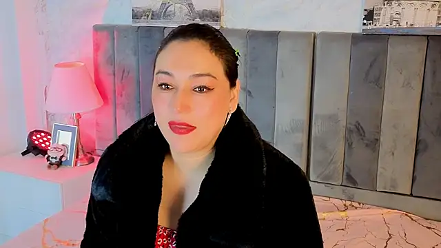 Snapshot of Elizabeth_bennett_6 chatting on January 7, 2026, 12:10 pm Elizabeth bennett 6 online show from January 7, 2026, 12:10 pm