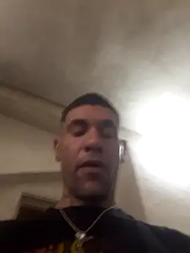 Stormandloganxxx online show from December 4, 2025, 3:33 pm