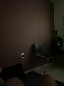 Malusafadinha00 online show from October 17, 2025, 3:10 am