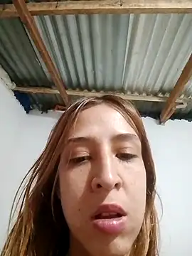 Caperuza08 online show from October 17, 2025, 4:53 pm