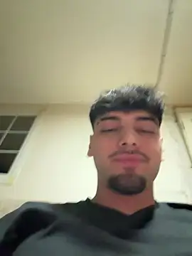 Snapshot of emir343475 chatting on March 2, 2026, 8:27 pm emir343475 online show from March 2, 2026, 8:27 pm