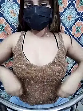 Snapshot of ZOEEE777 chatting on October 16, 2025, 1:30 pm ZOEEE777 online show from October 16, 2025, 1:30 pm