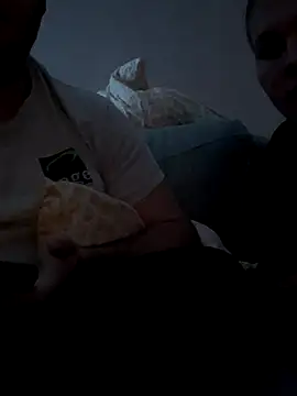 feetdetente online show from November 5, 2025, 11:41 pm