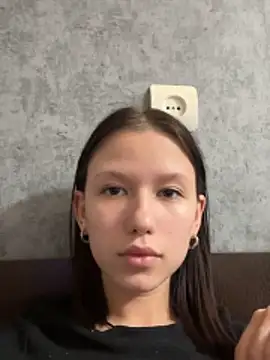 Snapshot of AngelaXSmile chatting on October 16, 2025, 6:05 pm AngelaXSmile online show from October 16, 2025, 6:05 pm