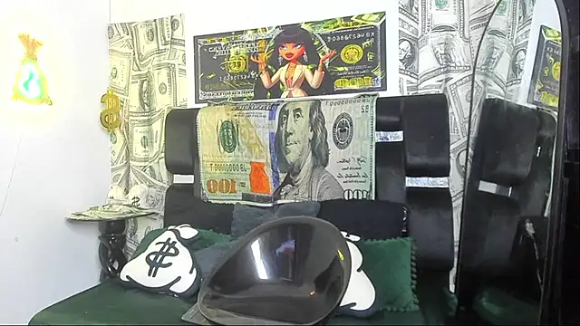 Latin Doll13 online show from October 22, 2025, 11:36 pm