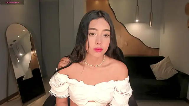 ScarlettBlaze  online show from December 19, 2025, 1:02 pm