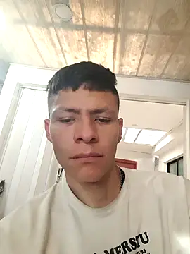 lissy and jhonfry online show from October 18, 2025, 6:21 pm