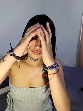 lissy and jhonfry online show from October 17, 2025, 10:11 pm