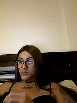 Snapshot of zoe_miss16 chatting on October 17, 2025, 3:54 am zoe miss16 online show from October 17, 2025, 3:54 am