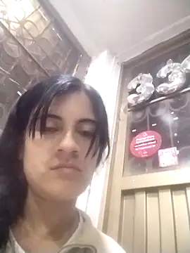 Snapshot of chloe_bunny chatting on October 22, 2025, 1:05 am chloe bunny online show from October 22, 2025, 1:05 am