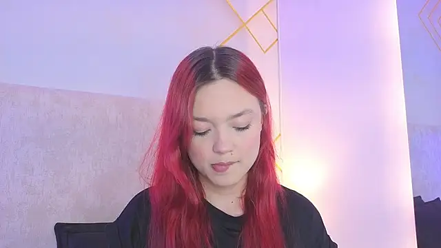 Martinaa Garcia online show from June 1, 2026, 7:46 pm