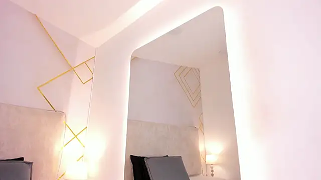 Martinaa Garcia online show from April 2, 2026, 7:09 pm