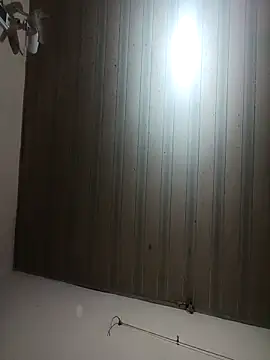 bullamon6549 online show from October 27, 2025, 5:36 pm