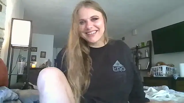 N1naBeanz online show from October 17, 2025, 4:20 pm