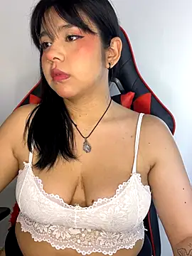  Bella 7 online show from November 18, 2025, 2:49 am