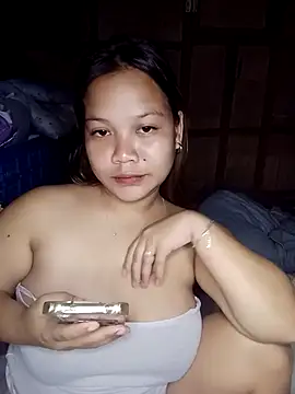 xxsexytitsxx online show from March 3, 2026, 3:41 pm