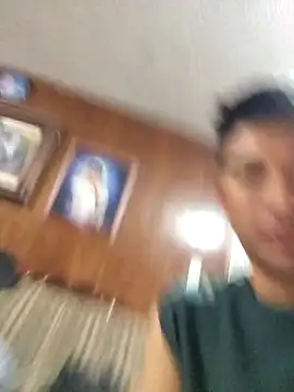 Carlosvelaz561162 online show from November 8, 2025, 8:29 am